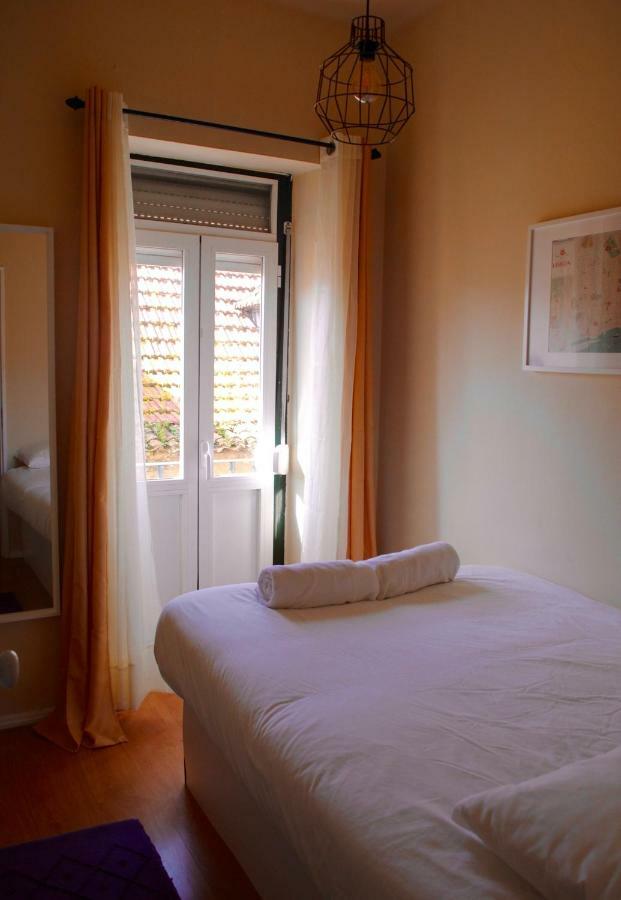 Charming City Centre Apartment Lisbon Exterior photo